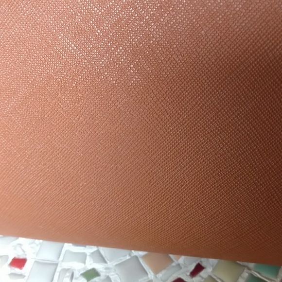 Tory Burch York Small Tote Caramel - Picture 5 of 8